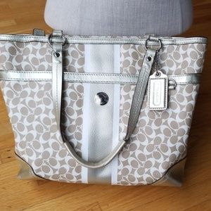 Coach Signature Purse